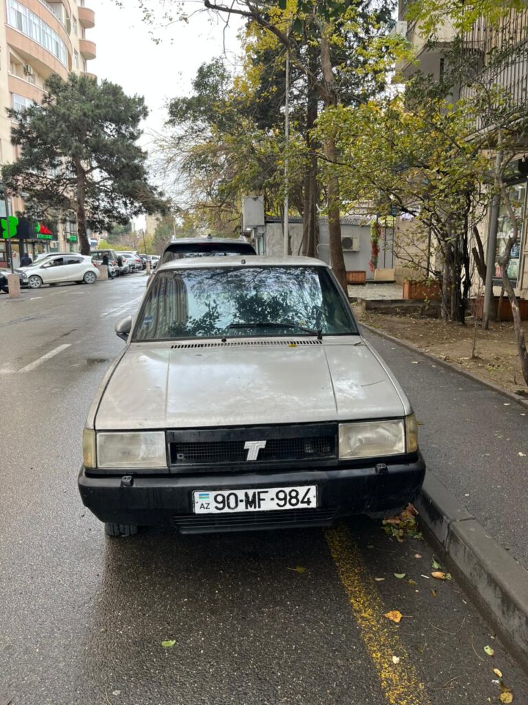 4b62e99e-9abb-4743-ae0f-f9f4e0a4b1af