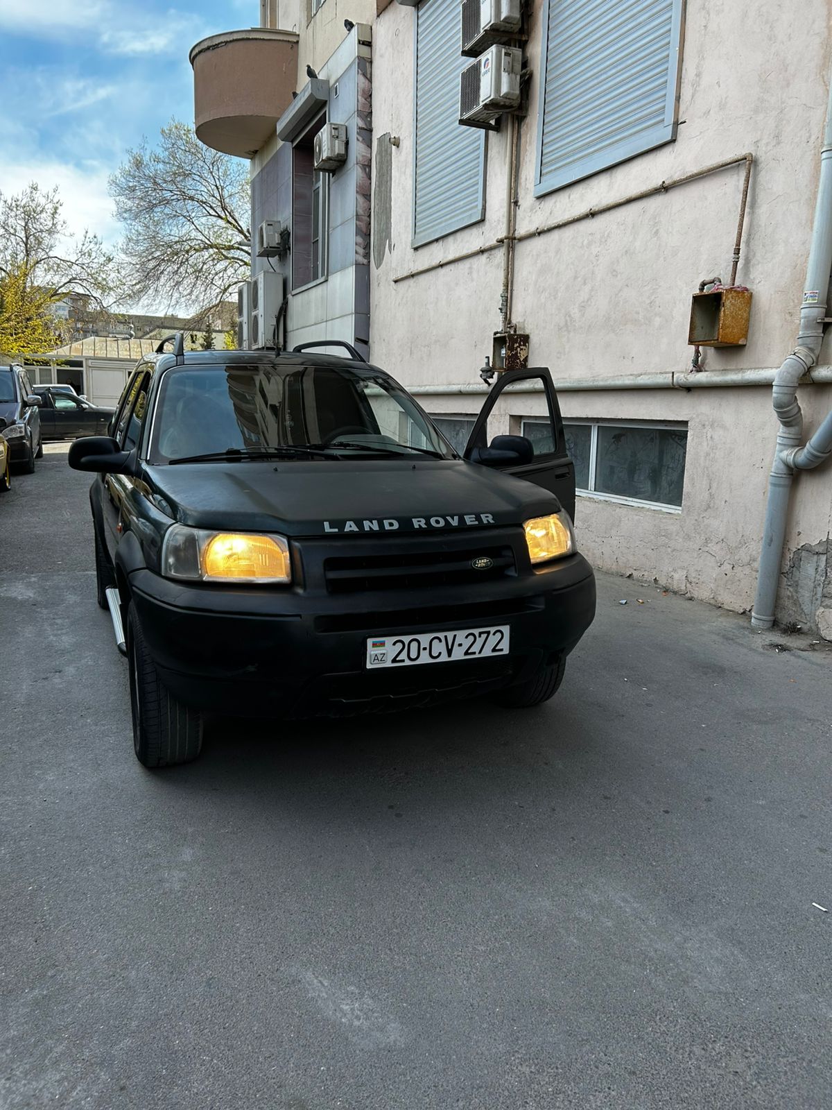 5aa053bf-a306-492d-a023-75bb96537a42